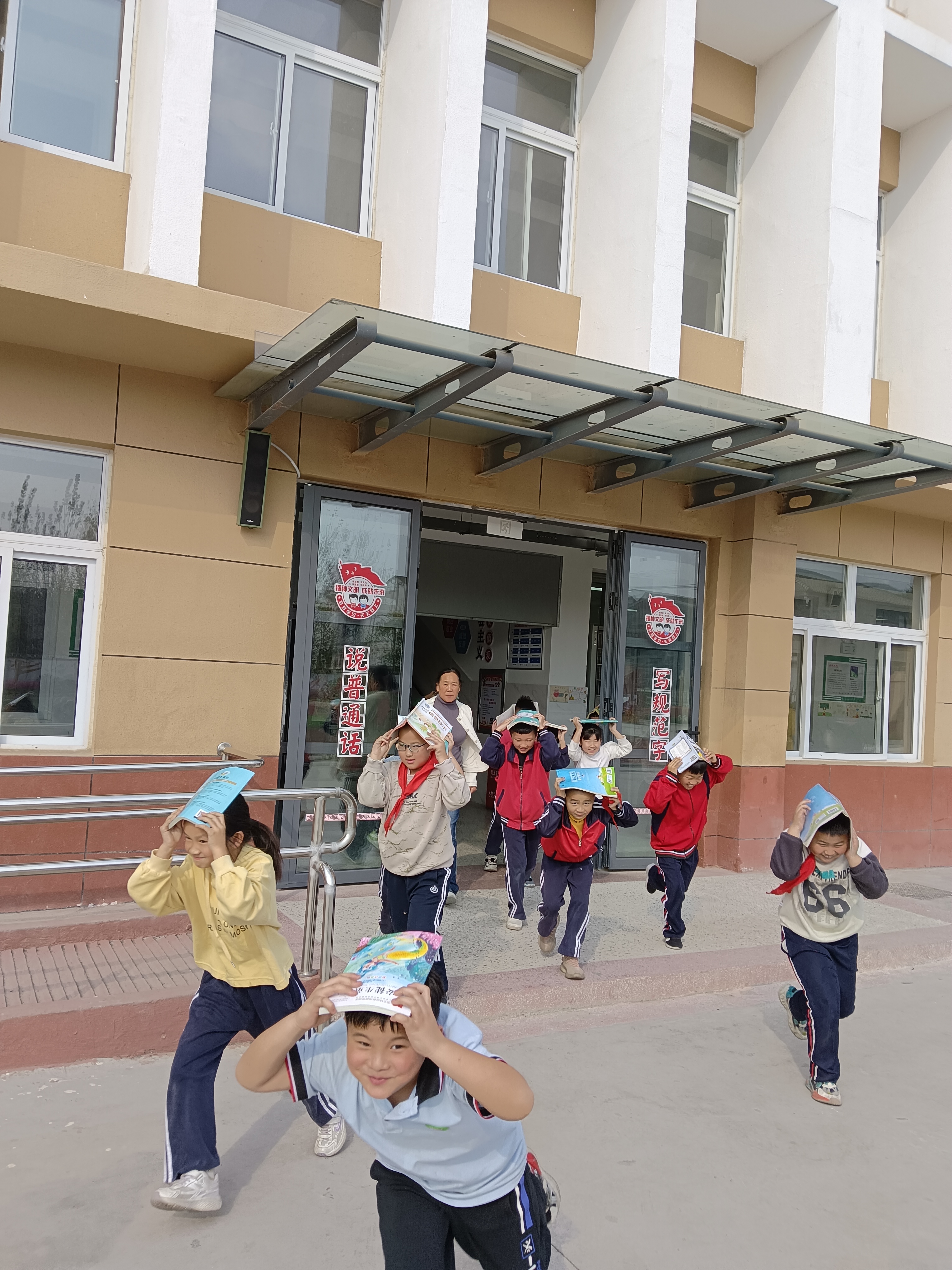 图3.jpg