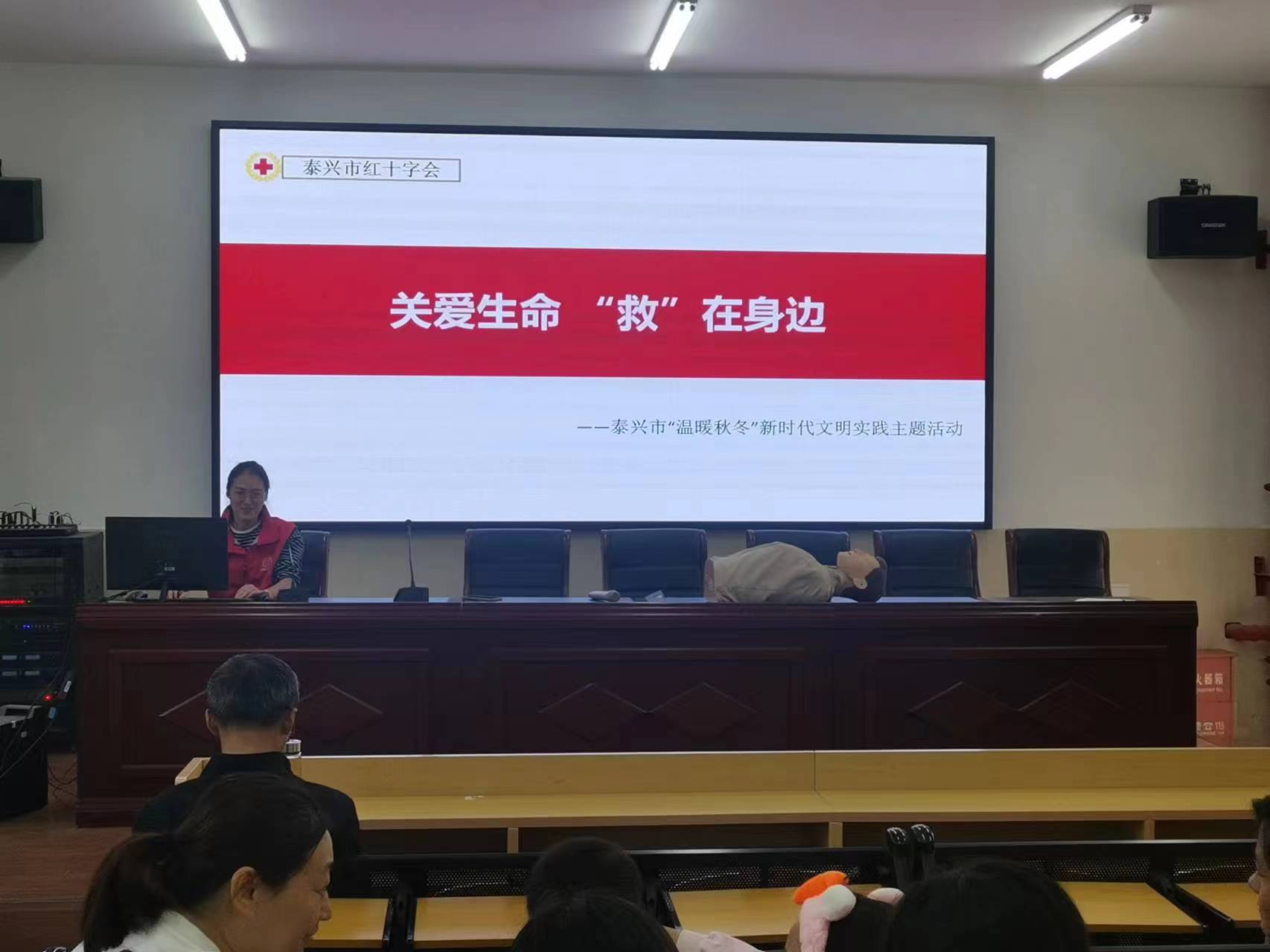 20231027新街小学初中幼儿园.jpg