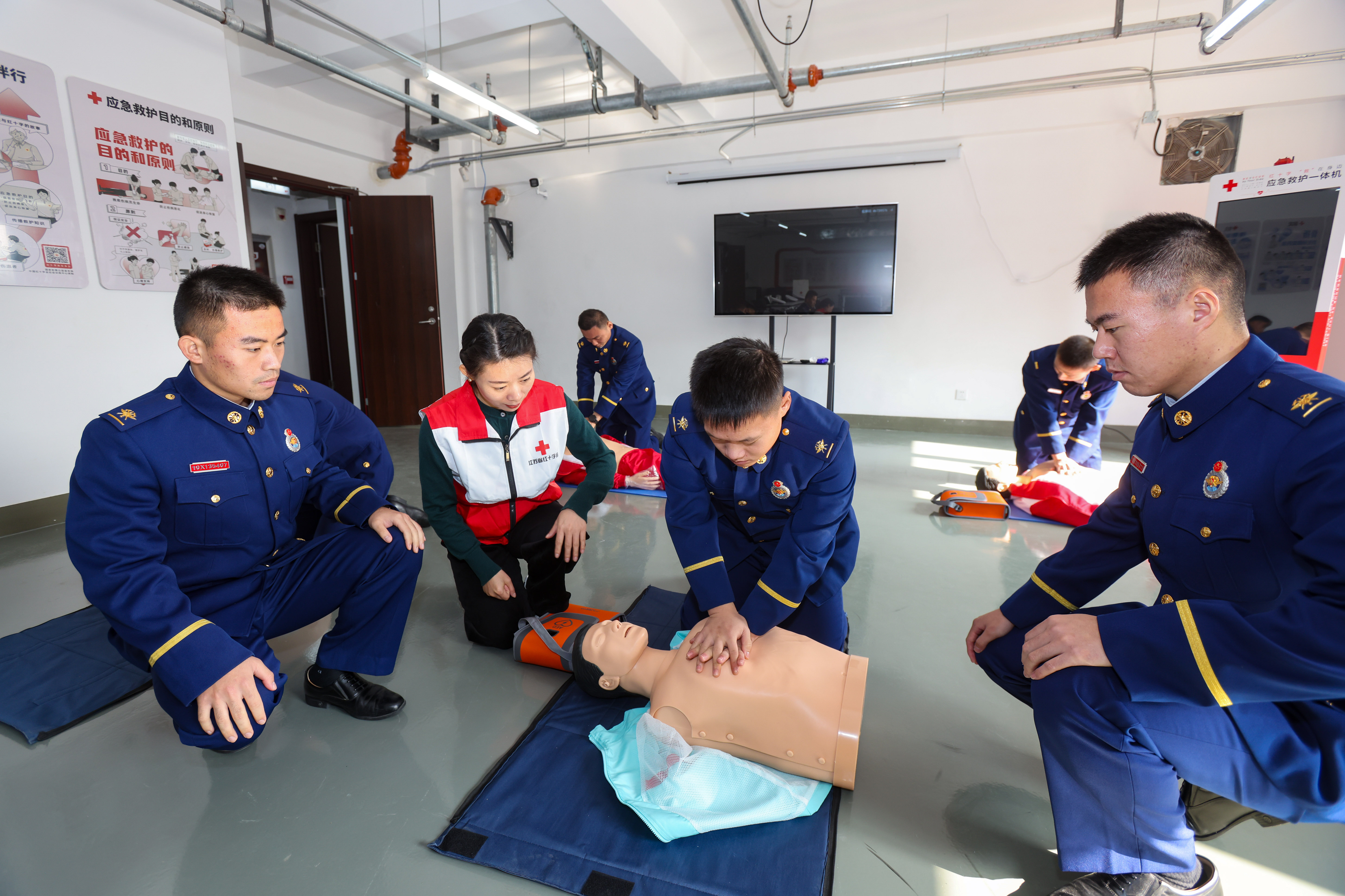 生命教育基地揭牌启用1.jpg