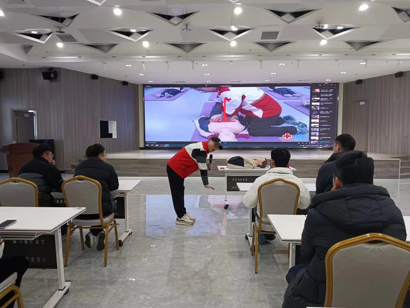 微信图片_20231215160141.jpg