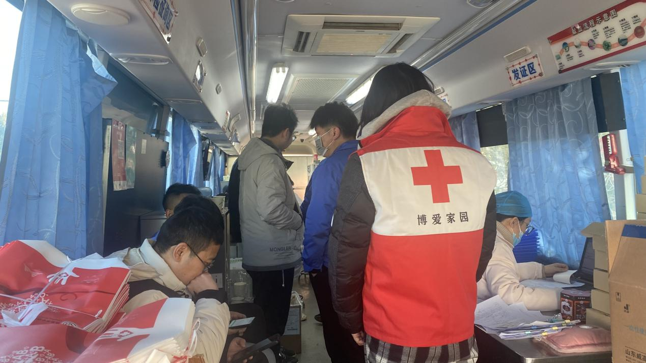 维扬经济开发区献血图片1.png