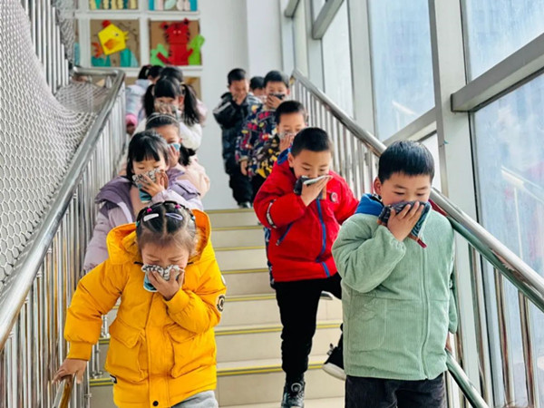 图三_副本.jpg