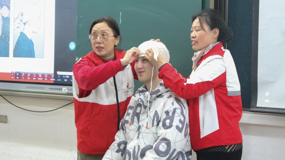 南京农业大学开展红十字持证救护员培训2.png