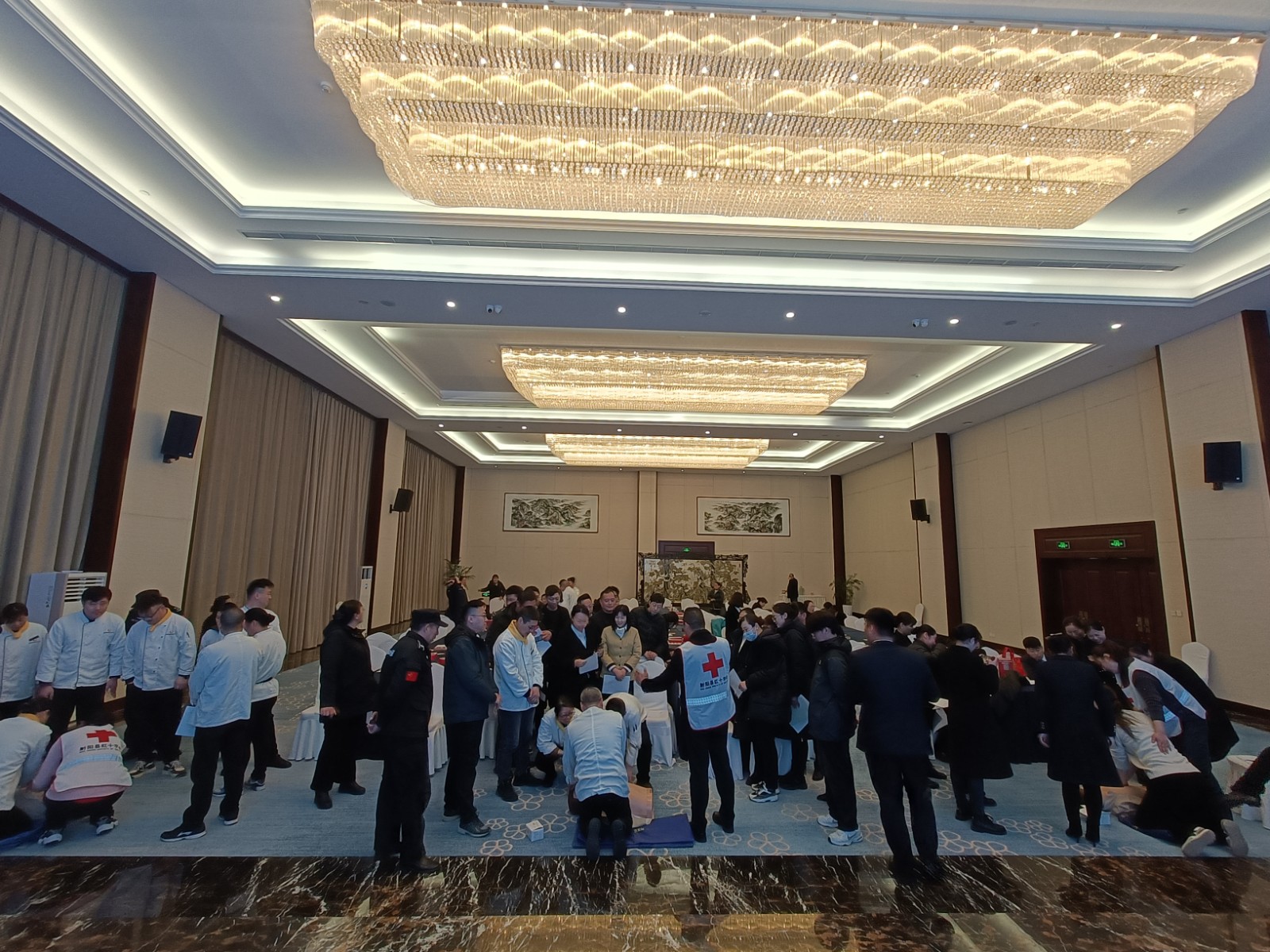 100d57be0ff920cbe25db580228863f.jpg