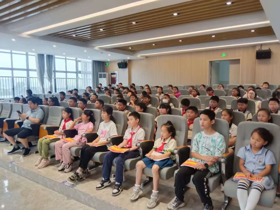 d533ff2014c1ff78699ec0ea14af8b52.jpg